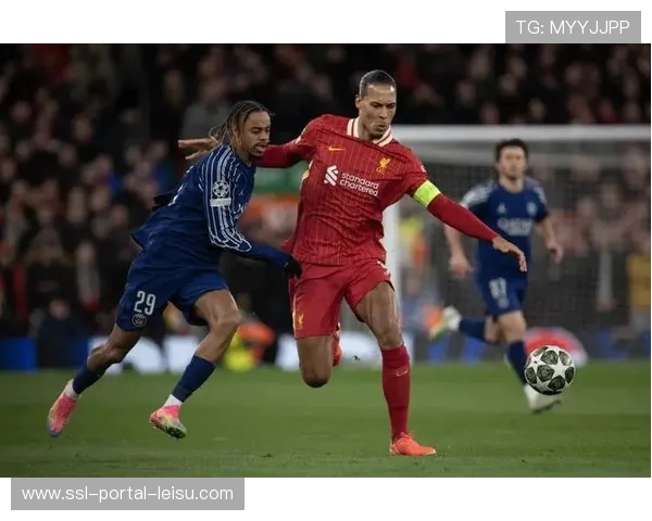 范戴克力压防守头球破门，萨拉赫角球助攻创队史纪录